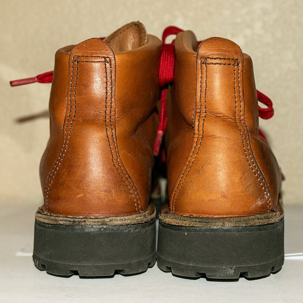 Danner Mountain Light Hiking Boots in Cascade Clovis - Picture 5 of 8